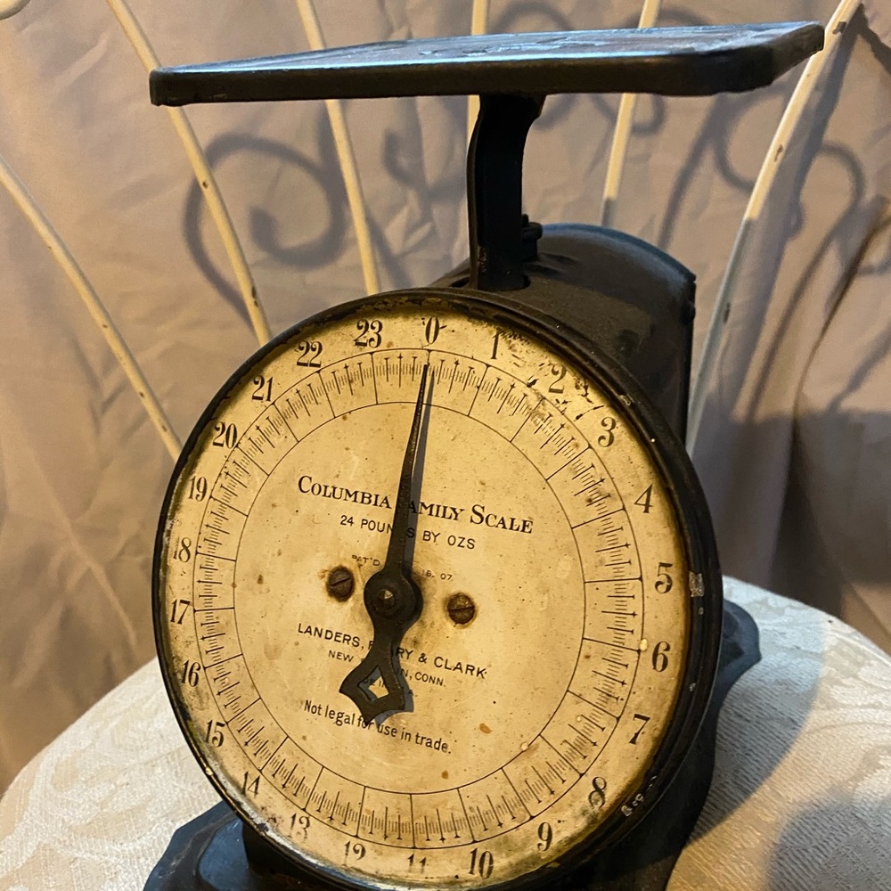 Vintage scale